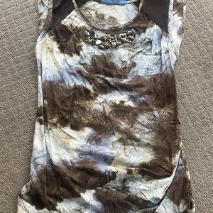 Simply Vera Wang top with jewels size Small